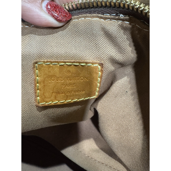 Louis Vuitton Monogram Tivoli GM Shoulder Bag - Picture 14 of 16